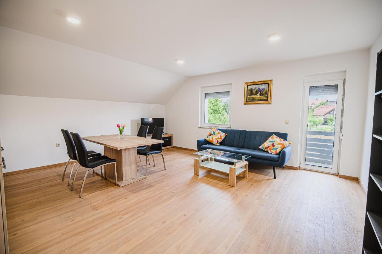 Mojcin Pisker Apartment House Kranj Dış mekan fotoğraf
