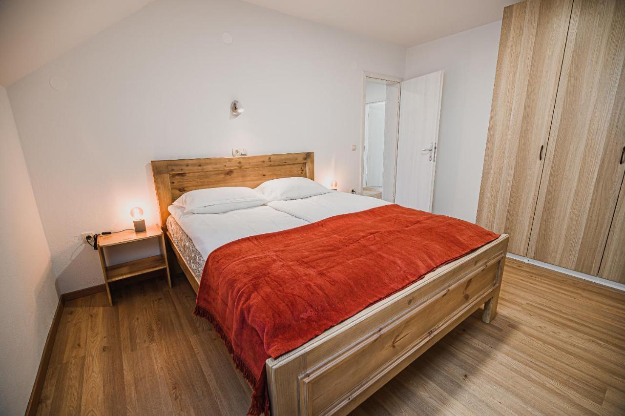 Mojcin Pisker Apartment House Kranj Dış mekan fotoğraf