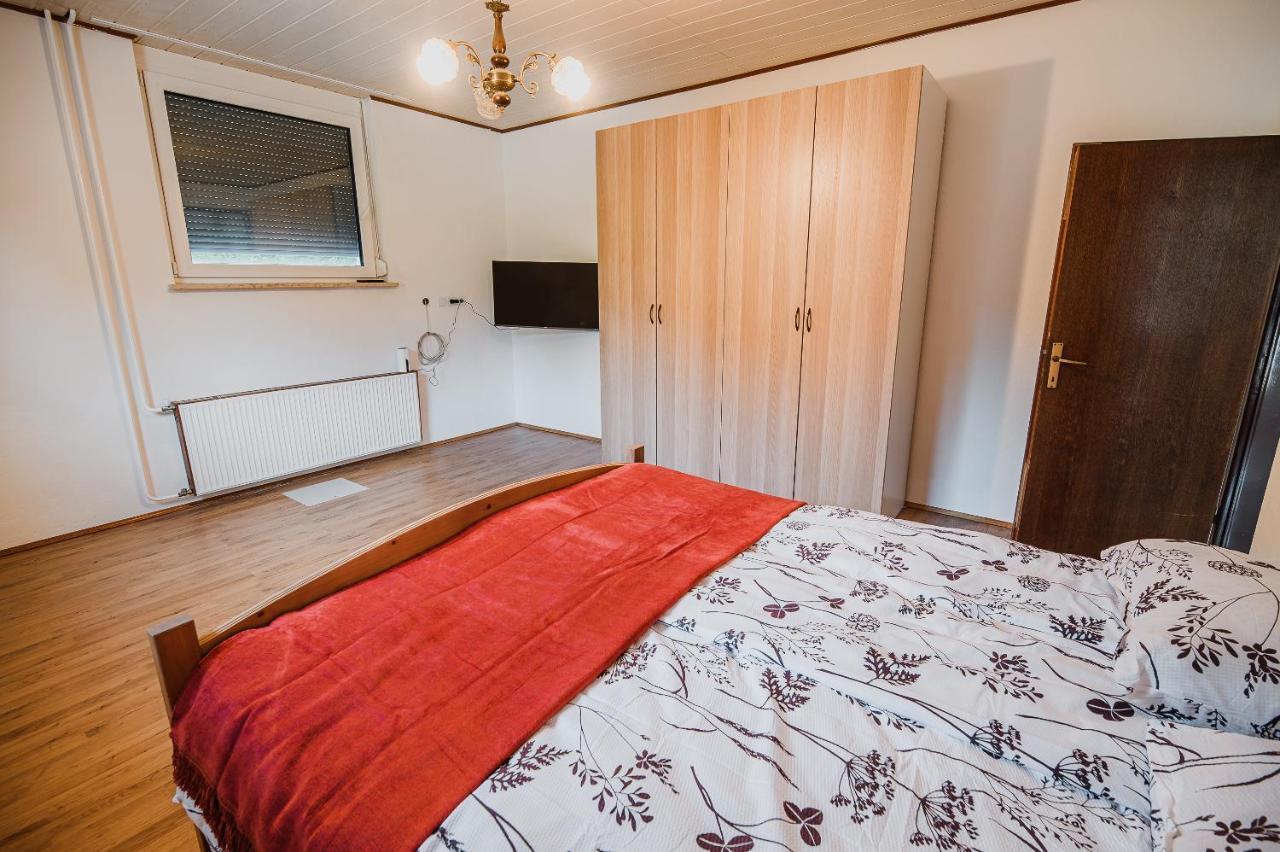 Mojcin Pisker Apartment House Kranj Dış mekan fotoğraf